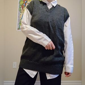 Unisex Dark Grey Knit V-Neck Vest